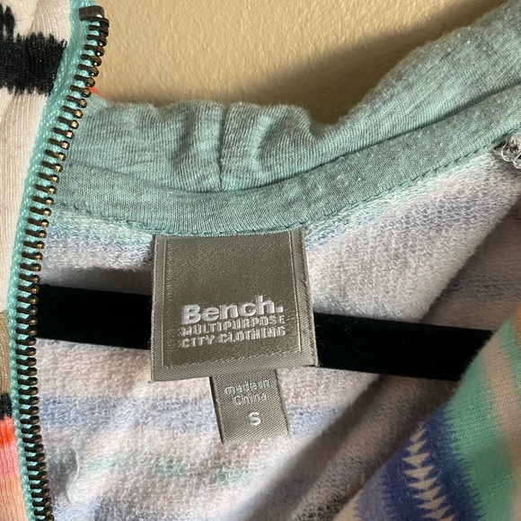 Bench Zip Up Hoodie - Picture 4 of 4
